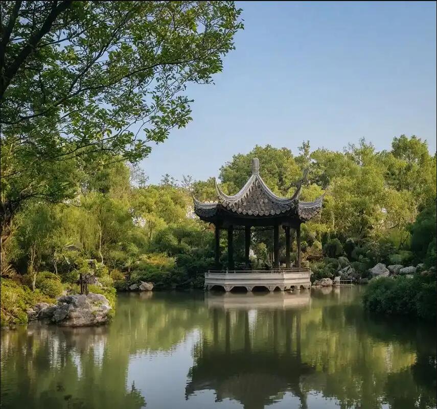 上海松手餐饮有限公司